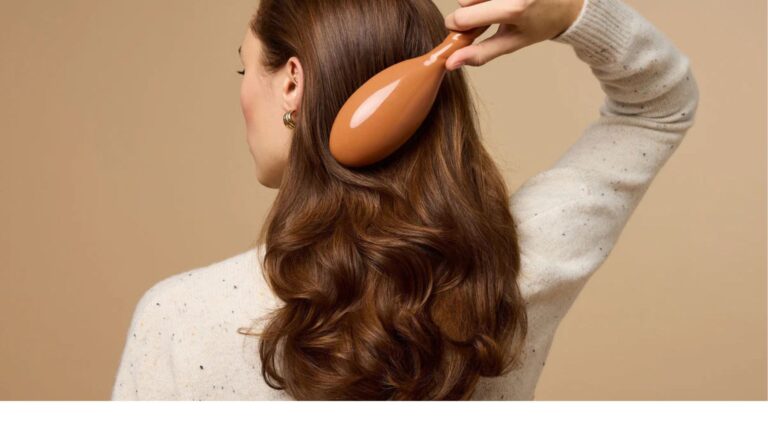 Hairstyles for Thin Hair That Add Volume and Bounce (1)